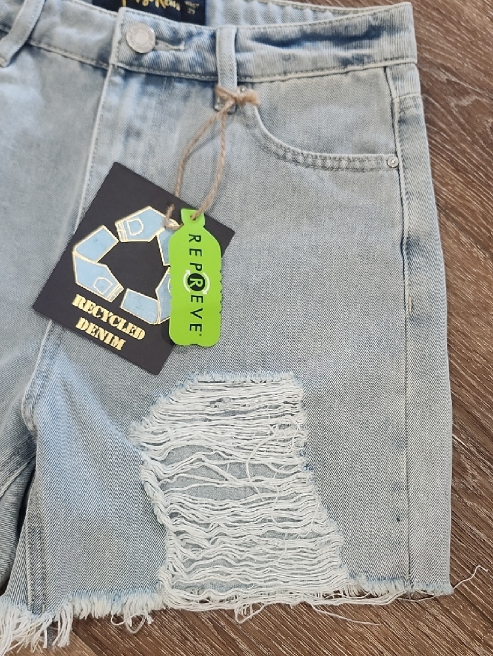 Indigo Rein Recycled Sustainable Light Blue Distressed Grunge High Rise Shorts 7 - Picture 4 of 10